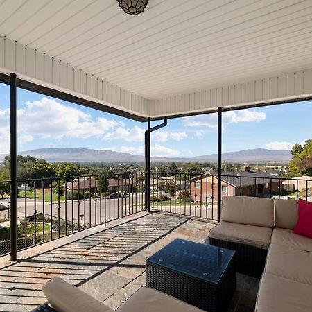 Beautiful View On Balcony Villa Lehi Bagian luar foto